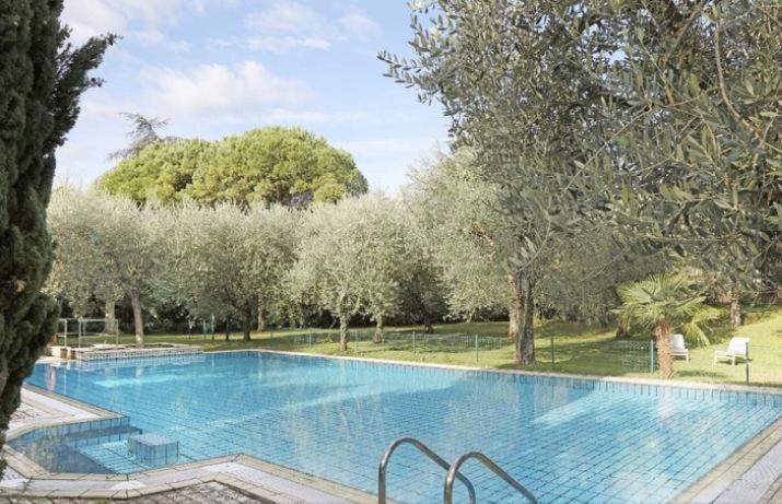 Villa Sweet Flower - With Private Pool And Garden Манерба-дель-Гарда Екстер'єр фото